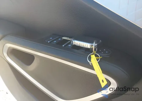 2022 Kia Soul Lx z USA, uszkodzony, nr VIN KNDJ23AU8N7804014